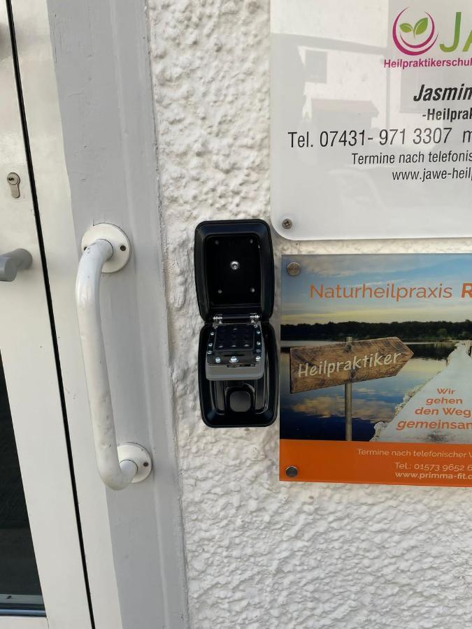 Wohnung Im Zentrum Von Albstadt Bagian luar foto
